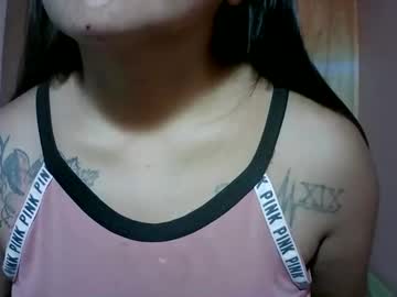 Naughtymom_33 Chaturbate stream image from November 15, 2025