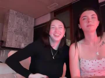 Satans_Snowbunny Chaturbate stream image from November 15, 2025