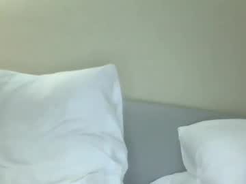Seanrobbs9 Chaturbate stream image from November 15, 2025