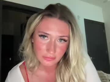 Alyssa_Skyee Chaturbate stream image from November 15, 2025