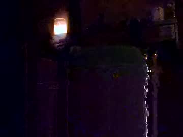Crossdresssmess Chaturbate stream image from November 15, 2025