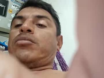 Cris_01_01 Chaturbate stream image from November 15, 2025