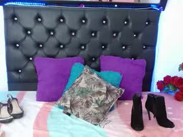 Pamela_Brons Chaturbate stream image from November 15, 2025