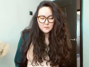 Dalidayes Chaturbate stream image from November 15, 2025