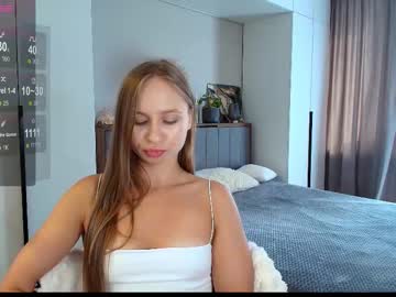 Madlen_New Chaturbate stream image from November 15, 2025
