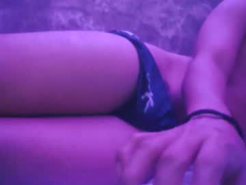 Rugyw Chaturbate stream image from November 15, 2025