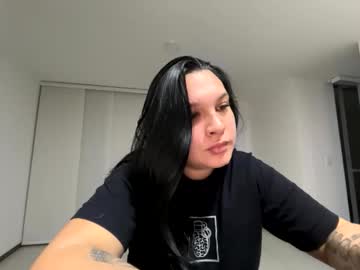 Sasshamoon Chaturbate stream image from November 15, 2025
