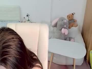 Sun_Yummy Chaturbate stream image from November 15, 2025
