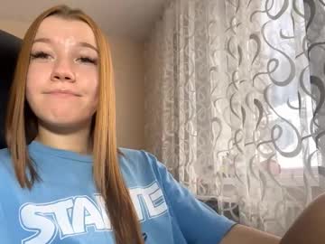 Corinnerokusek Chaturbate stream image from November 15, 2025