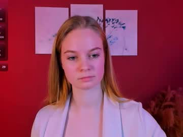 Lucy_Moon__ Chaturbate stream image from November 15, 2025