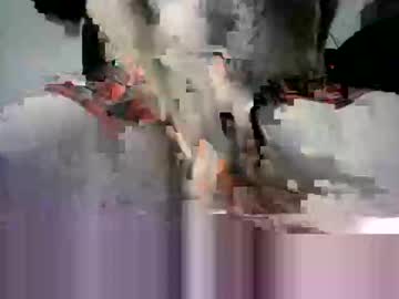 Oc714r0nnie Chaturbate stream image from November 15, 2025