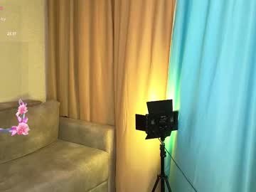 Vladlenaboring Chaturbate stream image from November 15, 2025