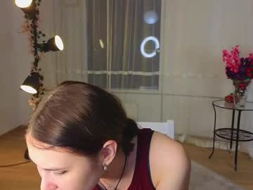 Monniewisener Chaturbate stream image from November 15, 2025