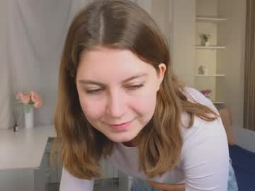 Stephnierampy Chaturbate stream image from November 15, 2025