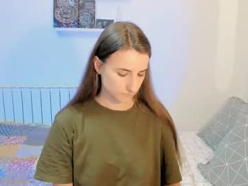 Tooboringgirl Chaturbate stream image from November 15, 2025