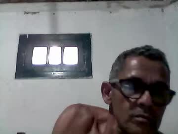 Love_Brazil Chaturbate stream image from November 15, 2025