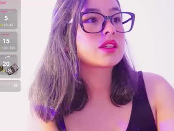 Hearmymoans_18 Chaturbate stream image from November 15, 2025