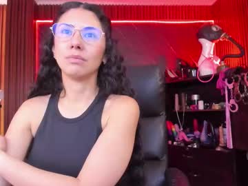 Xiaqueen Chaturbate stream image from November 15, 2025