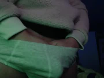 Justundies Chaturbate stream image from November 15, 2025
