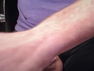 Sneakingwhileitroke Chaturbate stream image from November 15, 2025