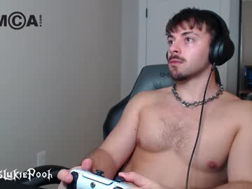 Itslukiepooh Chaturbate stream image from November 15, 2025