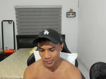 Corzoethan Chaturbate stream image from November 15, 2025
