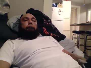 Mr8plus Chaturbate stream image from November 15, 2025