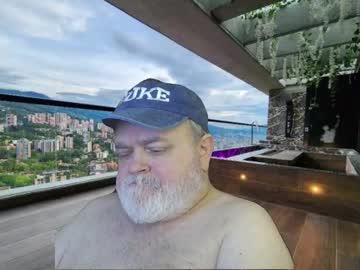 Bear4muscle Chaturbate stream image from November 16, 2025