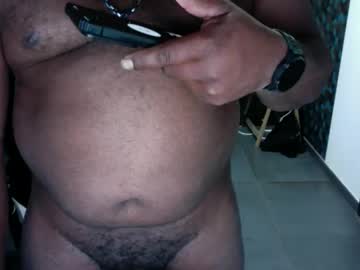 Ken3897 Chaturbate stream image from November 16, 2025