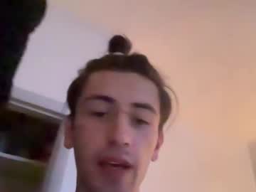 Lucca250 Chaturbate stream image from November 16, 2025