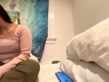 Chellybear101 Chaturbate stream image from November 16, 2025