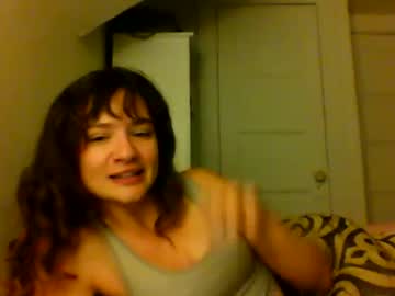 Magicalmissmolly Chaturbate stream image from November 16, 2025