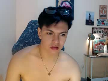 Dax_X Chaturbate stream image from November 16, 2025
