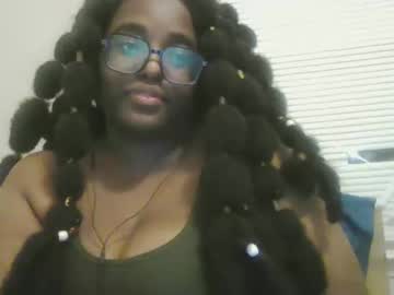 Ebonybigtitqueen4 Chaturbate stream image from November 16, 2025