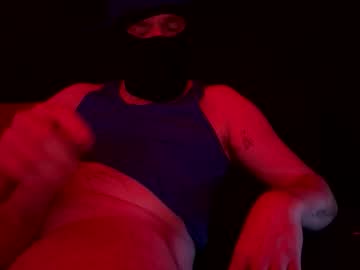 Genitalwars Chaturbate stream image from November 16, 2025