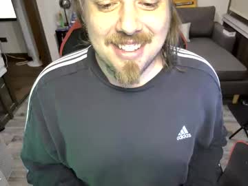 Maxredz Chaturbate stream image from November 16, 2025