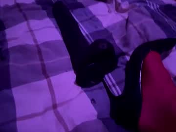 Sexslaaf4you Chaturbate stream image from November 16, 2025