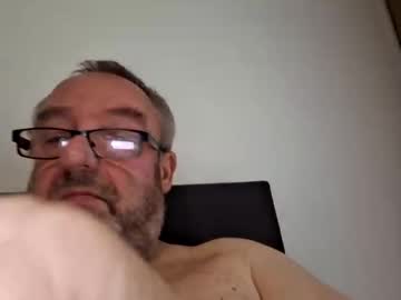 Hornygeert1959 Chaturbate stream image from November 16, 2025