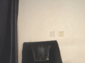 Lick_Pussyjuice Chaturbate stream image from November 16, 2025