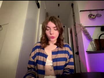 Lonelycutia Chaturbate stream image from November 16, 2025