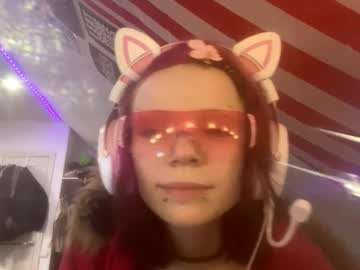 Evettezirin Chaturbate stream image from November 16, 2025
