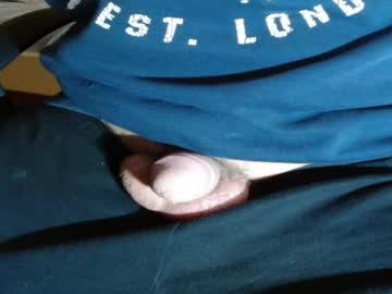 Mansturbate_22 Chaturbate stream image from November 16, 2025