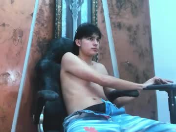 Tom_Hot20 Chaturbate stream image from November 16, 2025