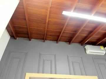 Luca_Morettii Chaturbate stream image from November 16, 2025