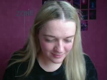 Adele_Missu Chaturbate stream image from November 16, 2025