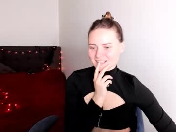 Jessy_Lil Chaturbate stream image from November 16, 2025