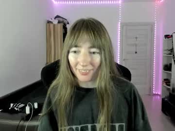 Bekkareyes Chaturbate stream image from November 16, 2025