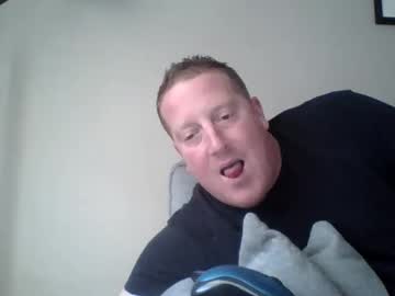 Hockey258387 Chaturbate stream image from November 16, 2025