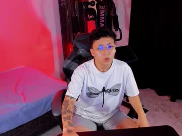 Koramoon Chaturbate stream image from November 16, 2025