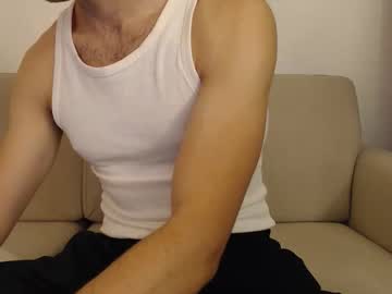 Studfromparis Chaturbate stream image from November 16, 2025